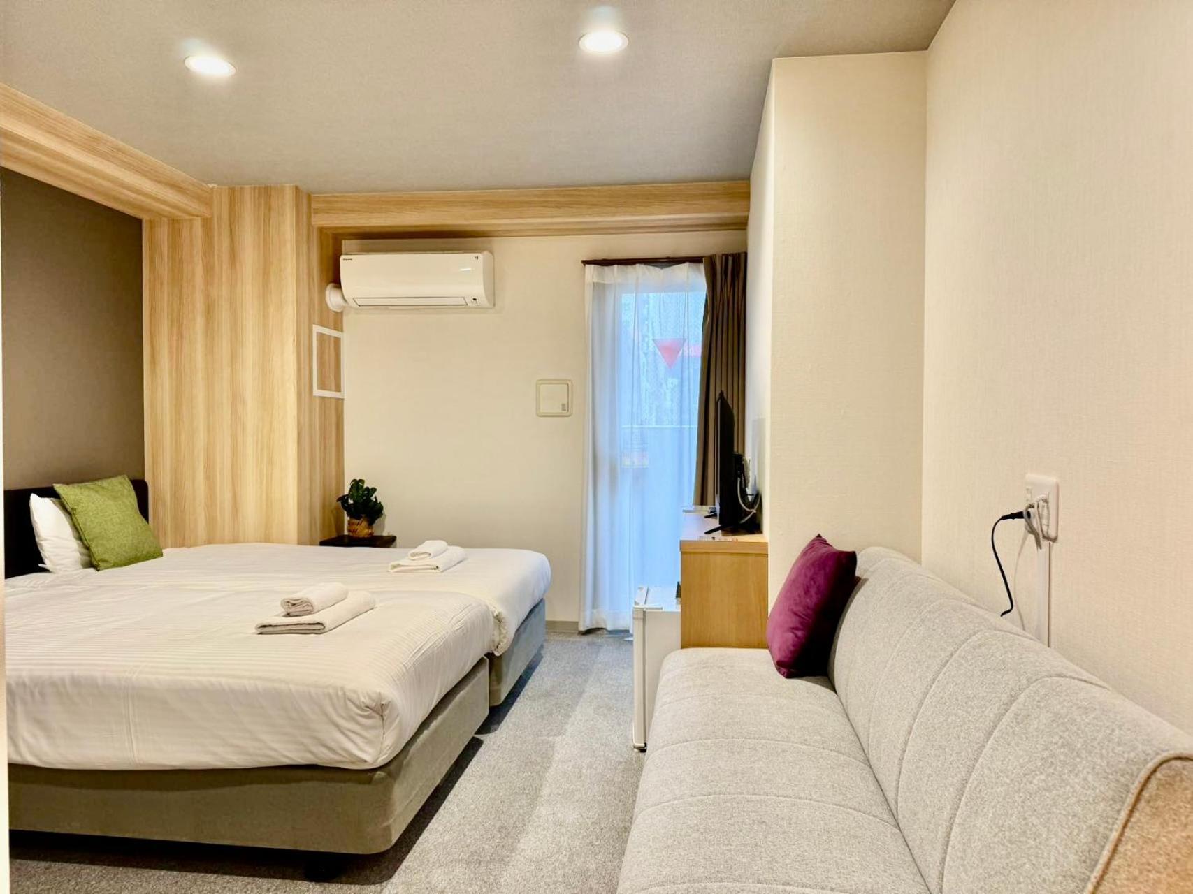 Y&Y Namba Hotel Ōsaka Extérieur photo
